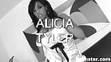 La sexy Alicia Tyler se fait baiser brutalement snapshot 1