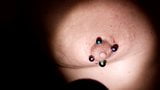 Bizzarri piercing ai capezzoli - carola smit - capezzoli estremi snapshot 2