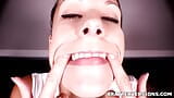 Inside Nikki Mouth snapshot 3