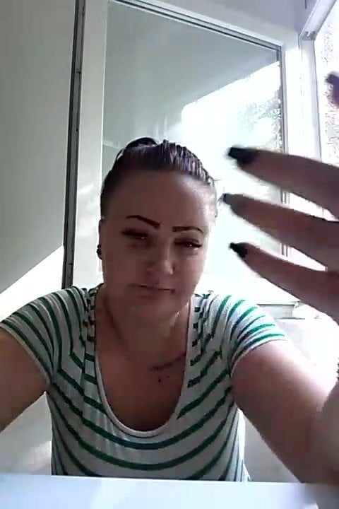 Csöcsös Mirala (nn)