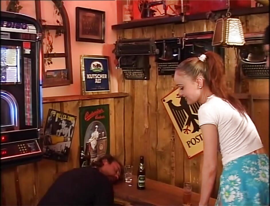 Junge Schlampen auf der Suche nach Orgasmus (Full Movie)