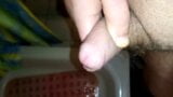 Pisse in die dusche snapshot 1