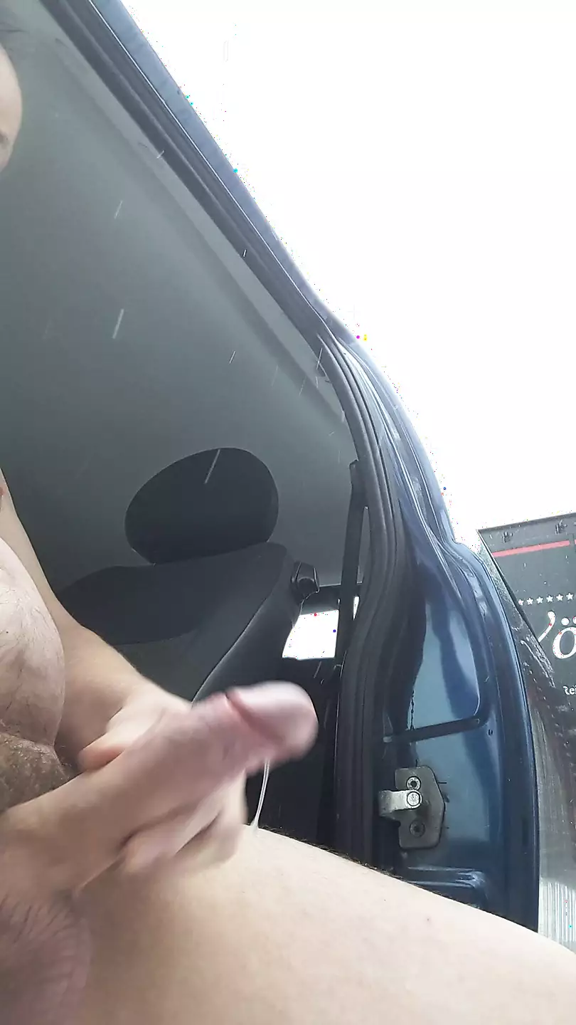 I Jerk Off And Cum My Semen In Front Of The Truckers Gay Car Amateur 