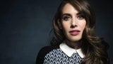 Красивая Alison Brie в 4K (слайд-шоу) snapshot 1