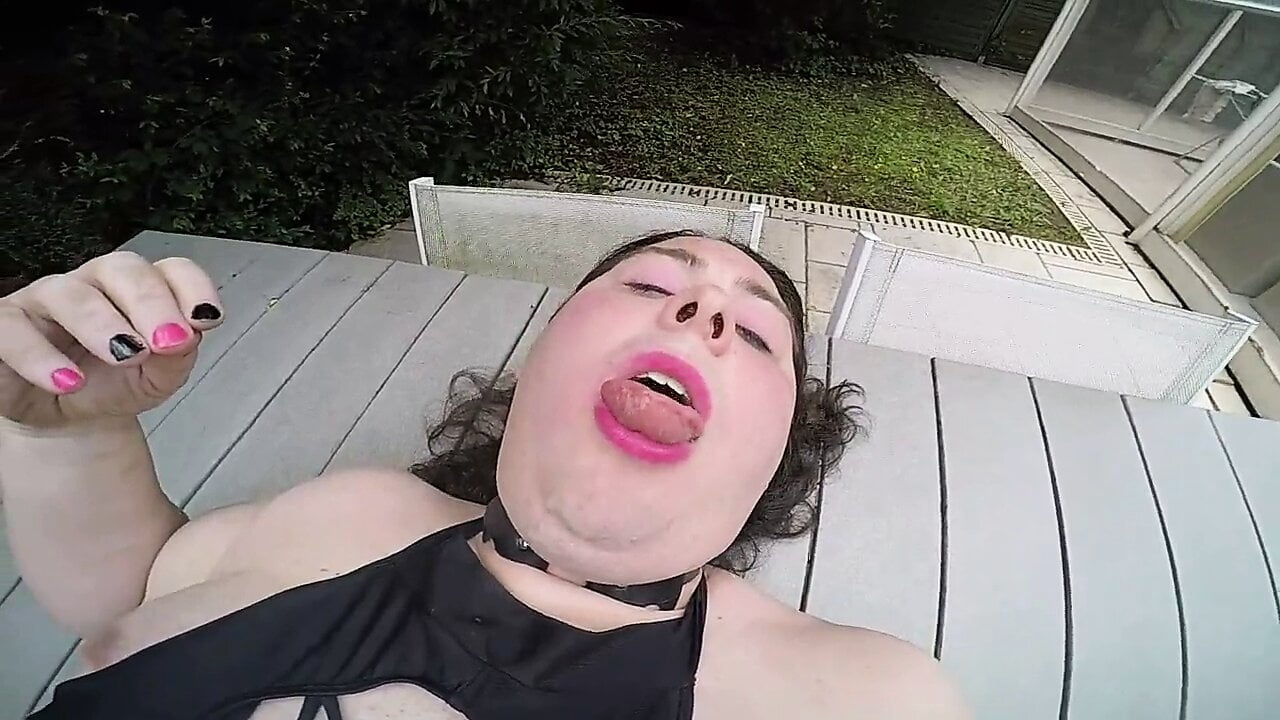 Chubby tranny cum podczas jebana przez kochankę
