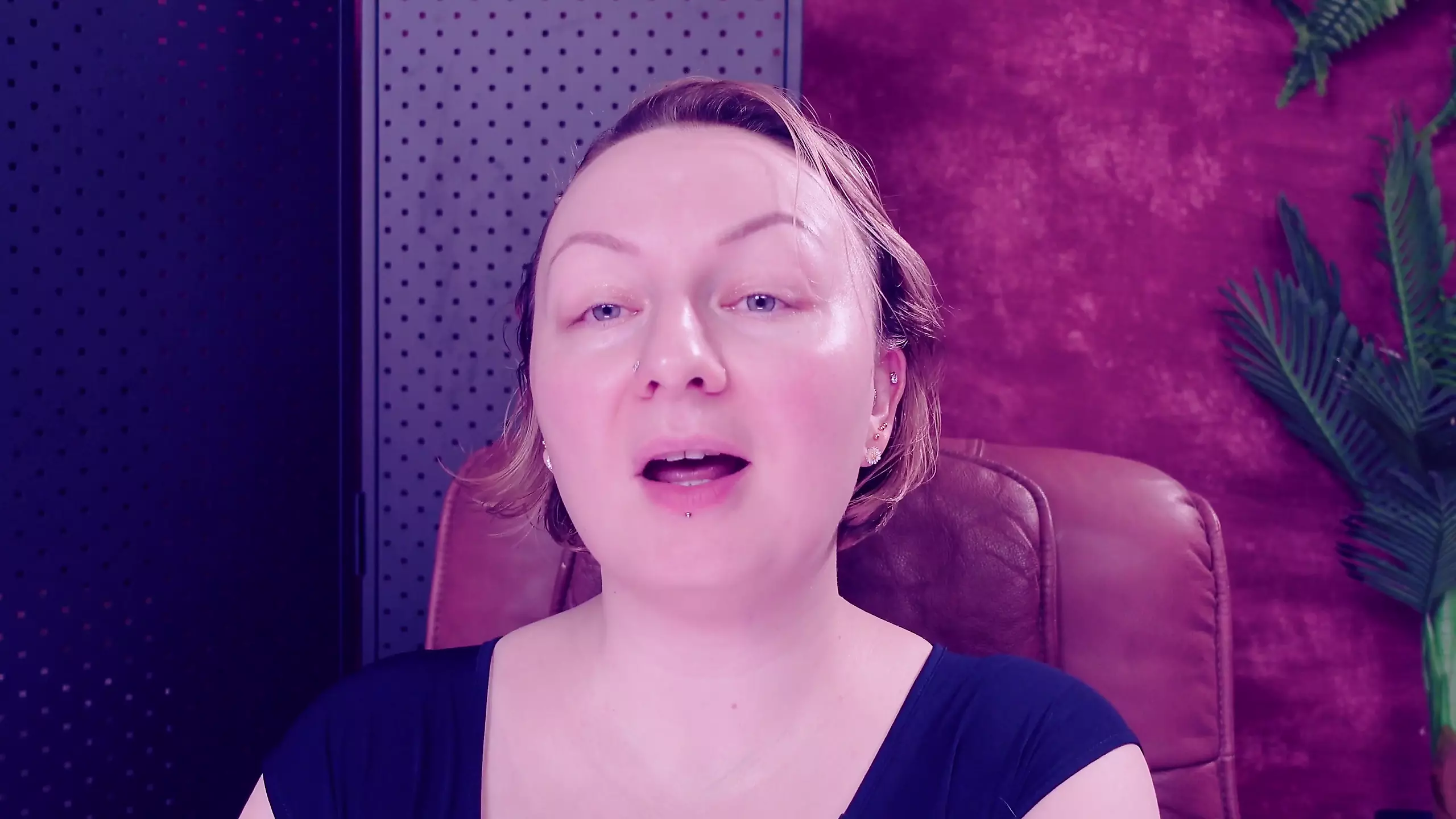 Eating Chewing Fetish Giantess Vibes No Chances for Little Jelly