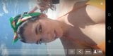 Heet meisje op strandperiscoop snapshot 1