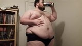 Maciço jovem superchub pearbear chugging gainer shake snapshot 3