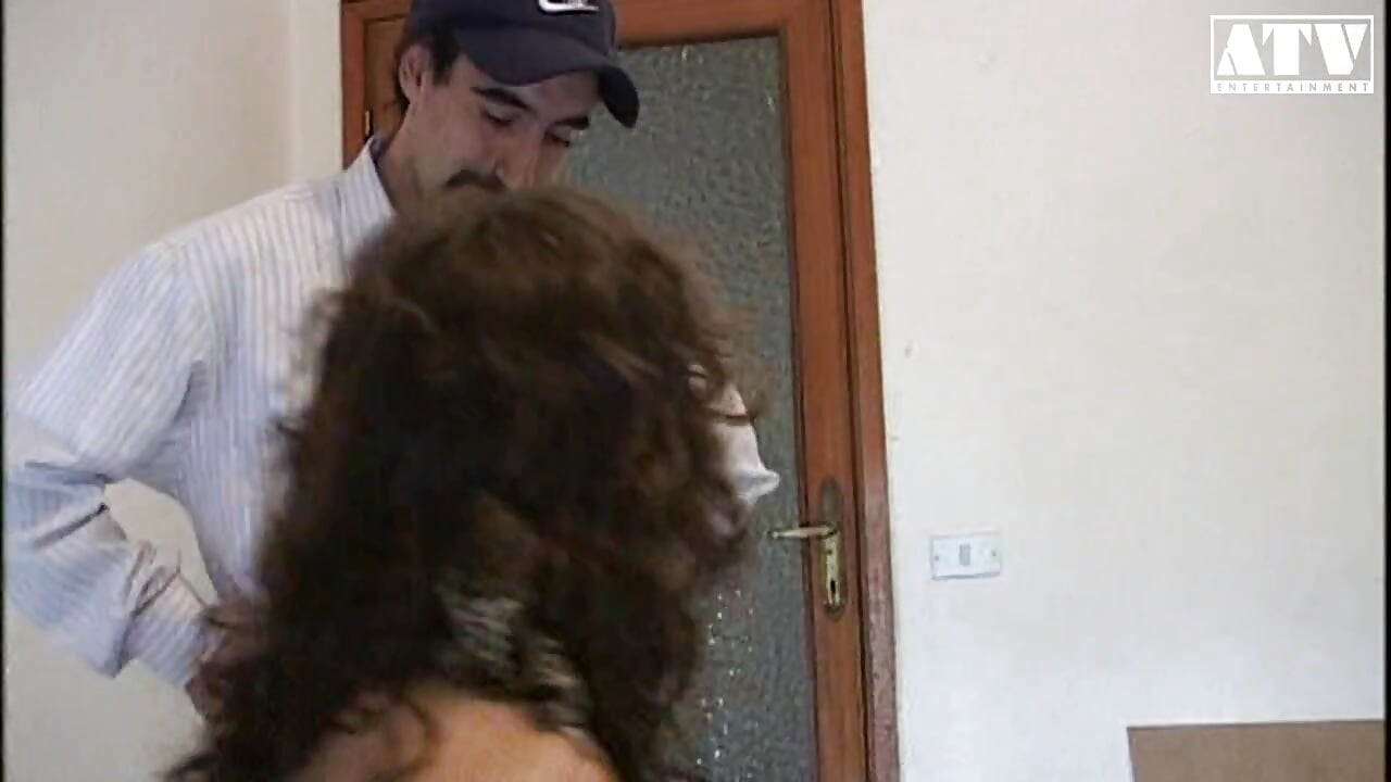 Seks anal favoritmu - bagian 03