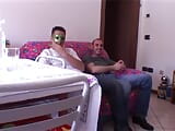 Eu estou sozinho em casa, venha e me fode snapshot 3