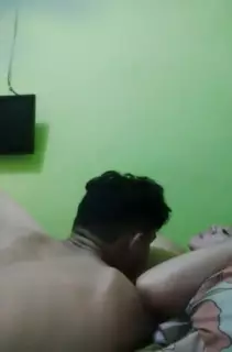 Tukli pubik hudud va külotlu çorapning fotosurati