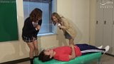 Mai tominaga y aisha yuzuki - colegialas japonesas provocan snapshot 6