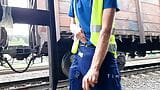 O trabalhador da ferrovia Timonrdd encontrou uma camisinha usada e adicionou seu esperma lá snapshot 6