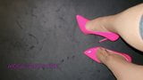 Cum on my new pink Fuck-me Heels snapshot 8