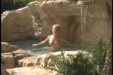 Jennifer Avalon - in piscina snapshot 6