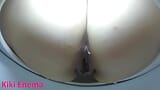 Enema de leche anal de gran culo en el baño snapshot 8