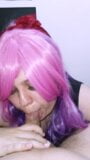 E-girl gostosa chupando seu namorado depois da escola. snapshot 4