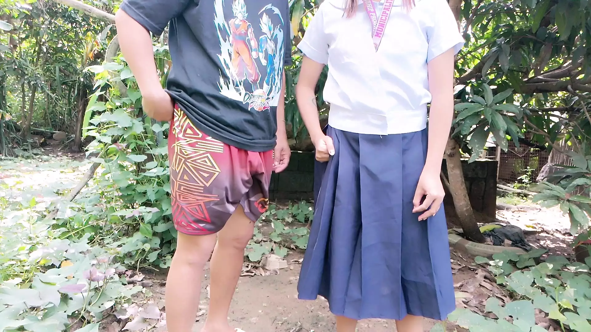 Indonesian- Cewek Jilbab Tudung Ciuman Dan Pamer Susu: Asian Amateur Porn |  xHamster