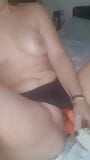 Solo en casa con vibrador snapshot 5