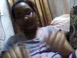 Bangla Desi Dhaka meisje Sumia op webcam snapshot 3