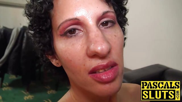 How the Sultry Submissive Red Rose Teased Passionate Pascal with Her Wet Cunt