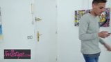Sandra Wellness - gloryhole di cartone improvvisato - Twistys snapshot 3