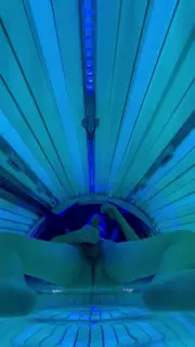 Toller Tag im Solarium | xHamster