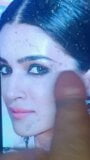 Богиня Kriti Sanon получает сперму в душе и члене snapshot 5
