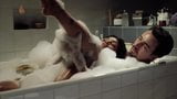 Rosario Dawson - Ora 25, 2002 snapshot 3