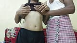 Trailor ne bhabhi ka naf lete hi bhabhi ki chut chod diya snapshot 12