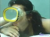 Megan jones - sexo bajo el agua enmascarado snapshot 12