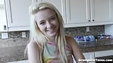 Riley Star levando pau em cena de sexo de quatro snapshot 6