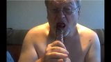 Nonno gioca e sborra in webcam snapshot 10