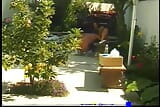 Büyük büyük memeli ateşli kızıl saçlı orta yaşlı seksi kadın arka bahçede sikiliyor snapshot 13