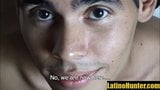 Latino tatlı ücretli için emmek uncut horoz pov snapshot 3