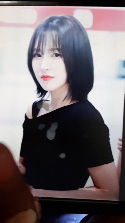 Red Velvet Wendy pocta mrdce
