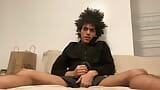 Kinky hair Adolescente ispanico si tocca e si masturba snapshot 3