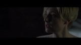 Elizabeth Debicki in de nachtmanager - 3 snapshot 1