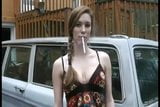 Hermosa chica fumando 120 snapshot 20