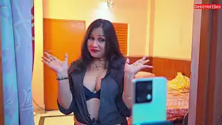 Hot Youtube Model Fucking with New Vlogger Desi Hot Sex: Celebrity ...
