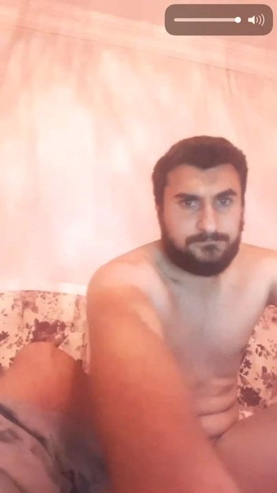 Török férfiak maszturbáció nagy fasz nagy golyók