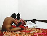 bhabhi ne devar ke lund per condom chadakar chut chudaie snapshot 7