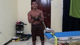 Anak laki-laki Asia, niko terikat dan digelitik snapshot 3