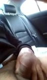 MADURO MASTURBANDOSE EN SU CARRO HENRY CASTRO LOPEZ GAY LIMA snapshot 1