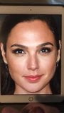 Gal-Gadot, Sperma-Hommage snapshot 1