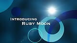 Peituda morena Ruby Moon leva tudo snapshot 1