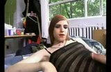 Chica linda follada por su amigo crossdressing snapshot 1