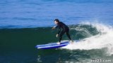 Un tip surfer fute o frumusețe asiatică snapshot 2