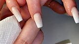 Slaaf maakt nagels schoon na het bloedbad van bananen in mynastyfantasy snapshot 6