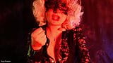 Инструкция по дрочке, инструкция по дрочке (Arya Grander) сексуальной фигуристой милфы, видео от первого лица snapshot 3